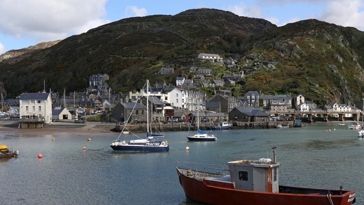Gwynedd seaside town named one of best places to live in Wales